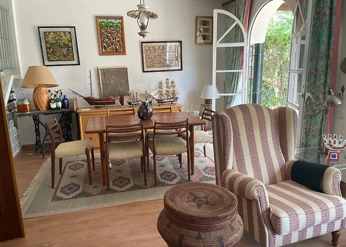 Сasa de vacaciones Spacious House With Private Pool Next To Golf Club Marbella