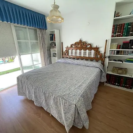 Semesterbostad Spacious House With Private Pool Next To Golf Club Marbella