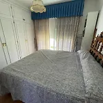 別荘 Spacious House With Private Pool Next To Golf Club
